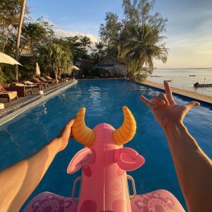 photo-1582044294565-081ea7d0437c